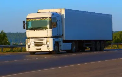 İzmir ile Konyaaltı Arası Öğrenci Eşyası Taşıma